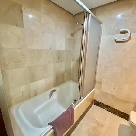 Apartment Primera Linea De Playa, Benidorm. *