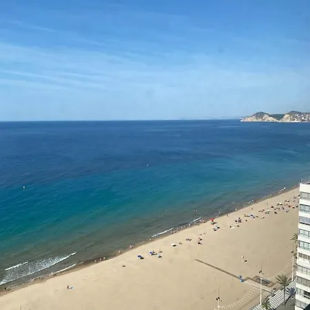 Primera Linea De Playa, Benidorm. * Benidorm