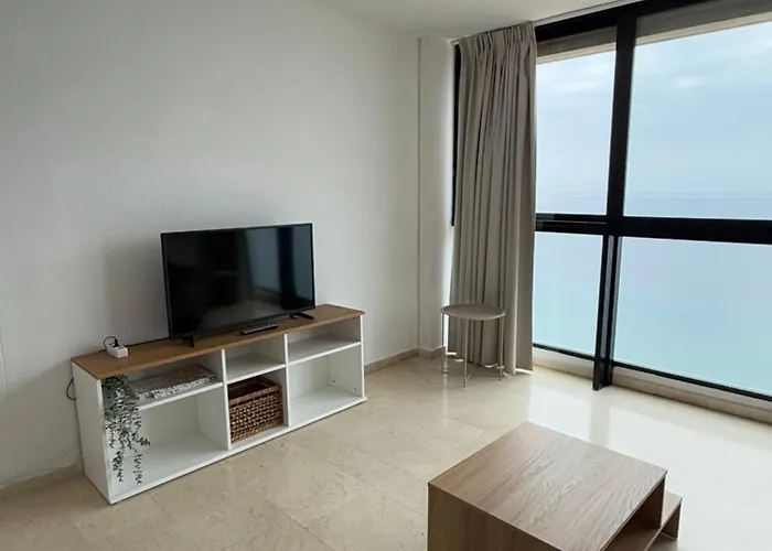 Primera Linea De Playa, Benidorm. Appartement *
