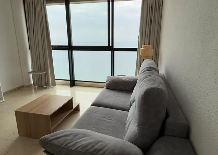 Appartement Primera Linea De Playa, Benidorm. *
