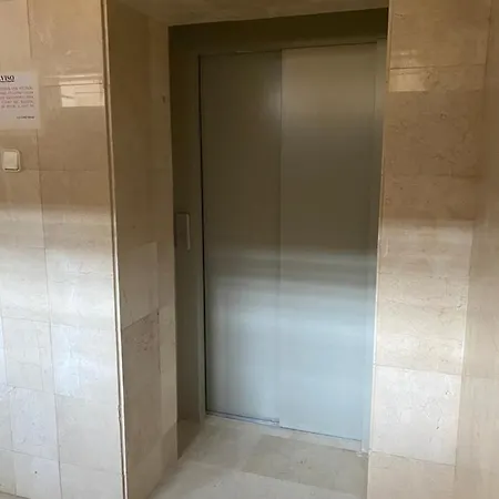 Primera Linea De Playa, Benidorm. شقة بينايدورم